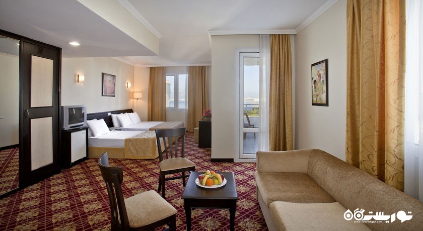 محوطه نشیمن سوئیت فمیلی